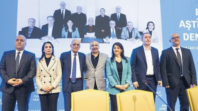 ocalanin-beklenen-daveti-aciklandi-pkk-kendini-feshetmeli-9SYkzrCy.jpg