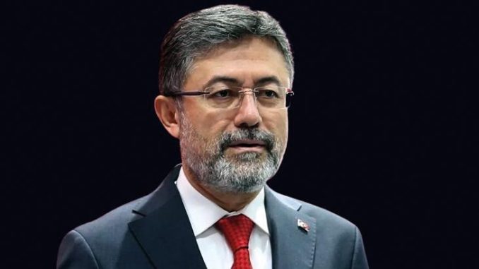 bakan-yumaklidan-skandal-goruntuye-ait-aciklama-50-ton-eritme-peynirini-imha-ettik-T8IwVGrb.jpg